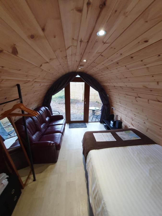 Priory Glamping Pods And Guest Accommodation Килларни Экстерьер фото